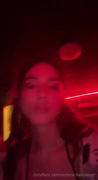 Are you approaching if you see me across the dancefloor 