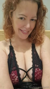 It is sexy sunday babe fancy a sexting session or video chat or you