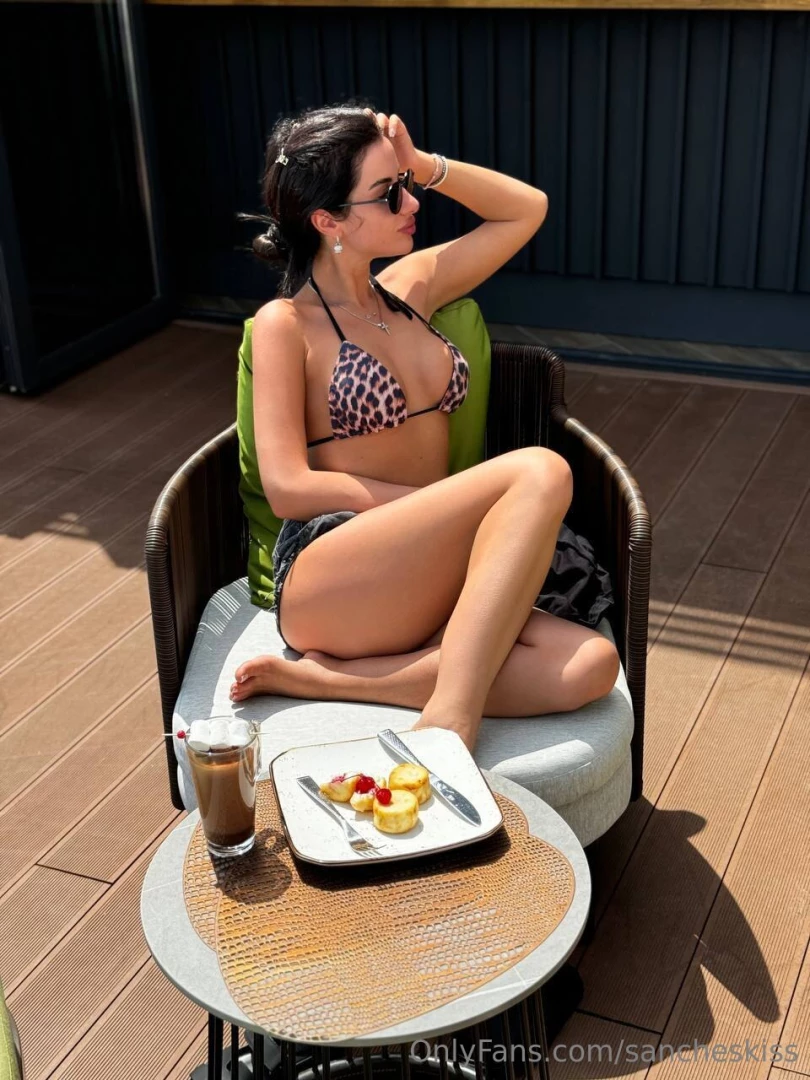 Traveling teaches you to see the world through different eyes part 1 