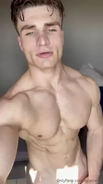 Can you guess what s happening down there just by my hand movements 