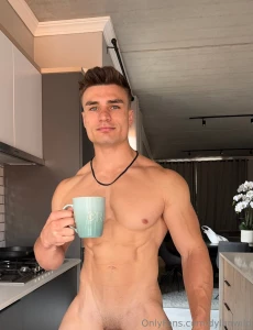 You said you re thirsty i got the drink for you right here