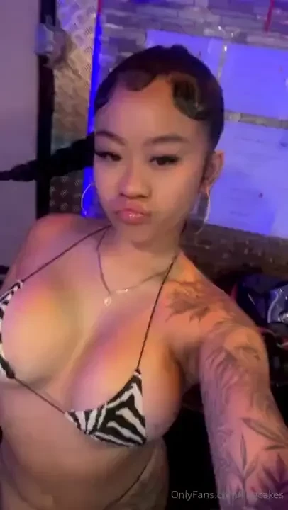 Hi ling is backkkk 
