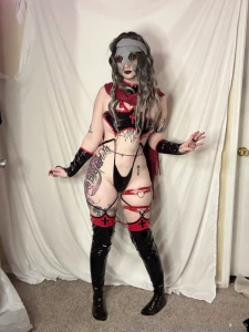 Which is sexier gt lt pixiemsty tip 4 moar in dms