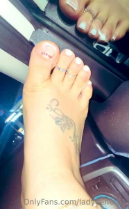 Un buon fine settimana a tutti con una super offerta http onlyfans com