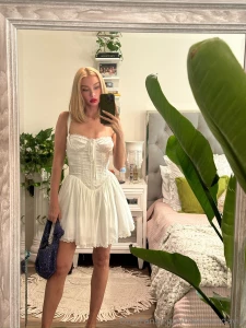 Happy 4th of july to all my fans send me a message to see whats part 3