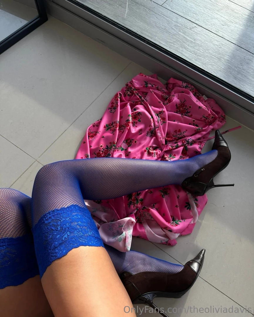 Oops i dropped my robe 