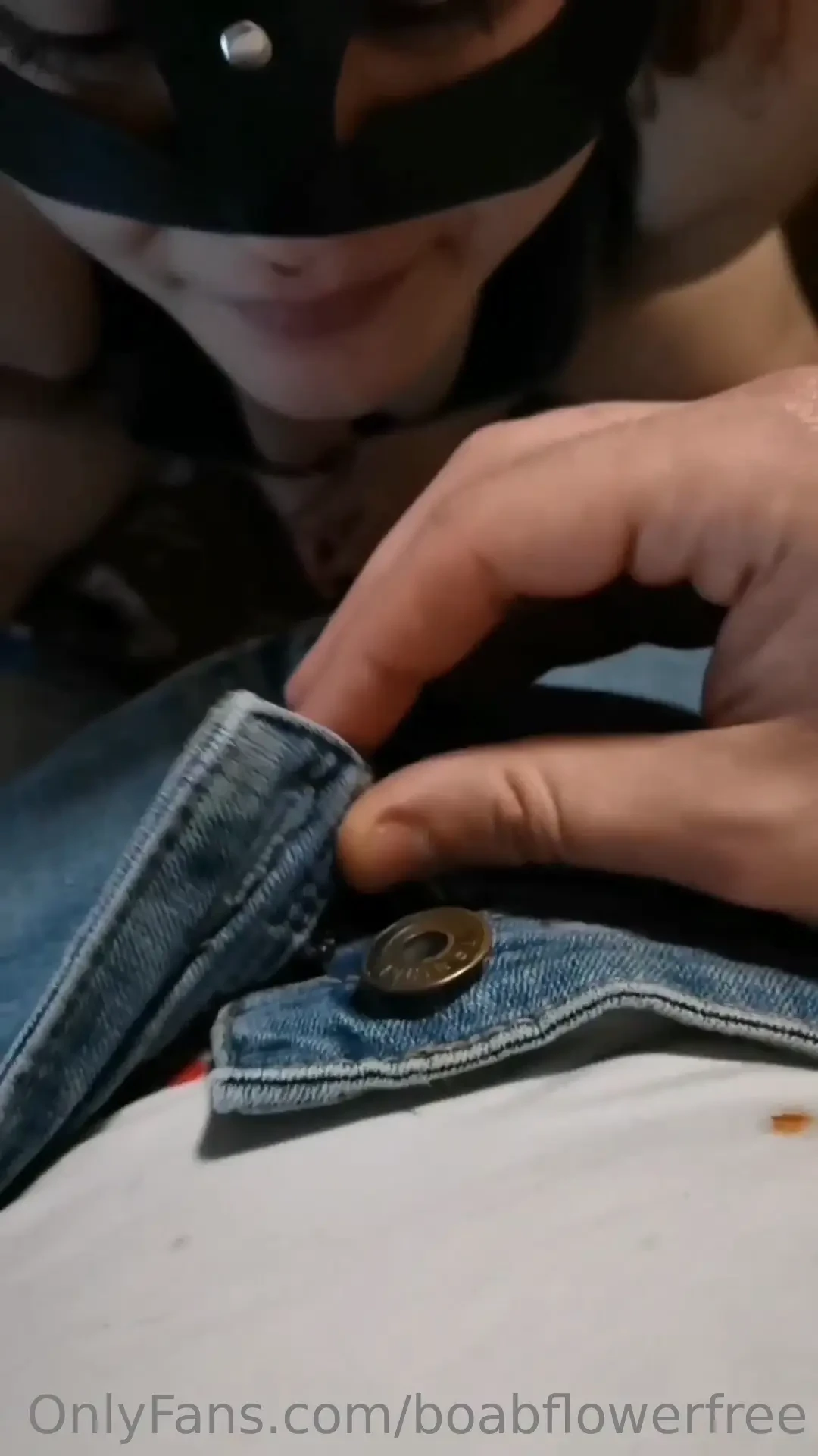 Chiss se vorrai vedere con quanta voglia guardo questo cazzo e anche 