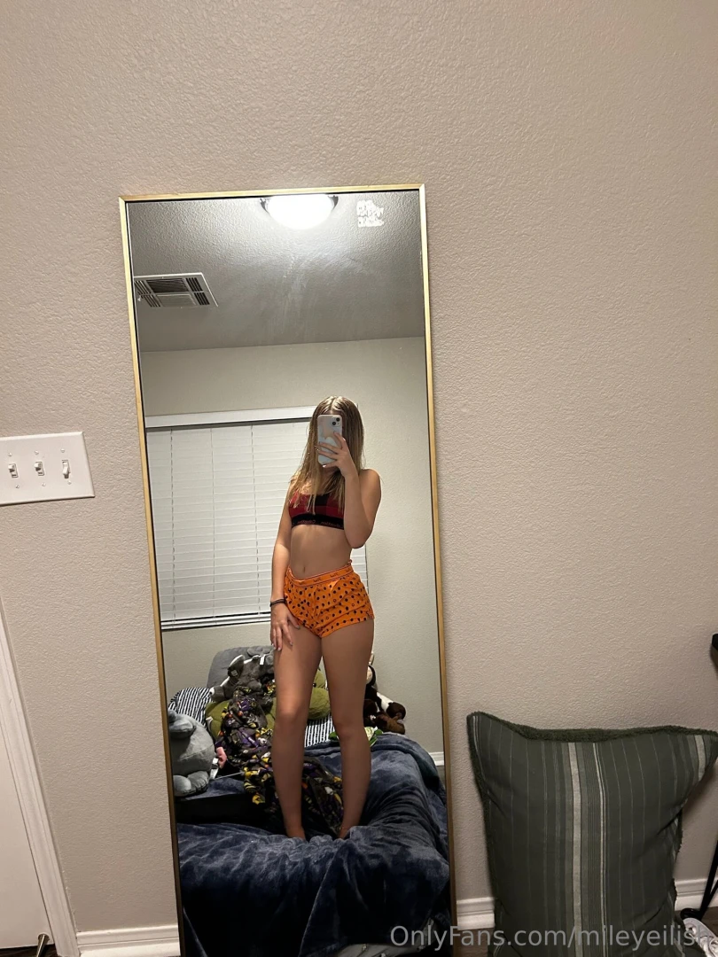 Every message you send me is like a small gift 