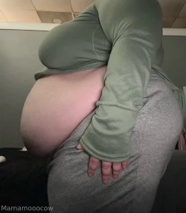 Do you love how low my belly is starting to hang part 2