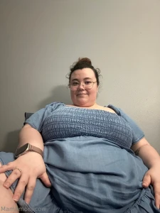 I was so full and sleepy last night after cracker barrel and dessert i part 2