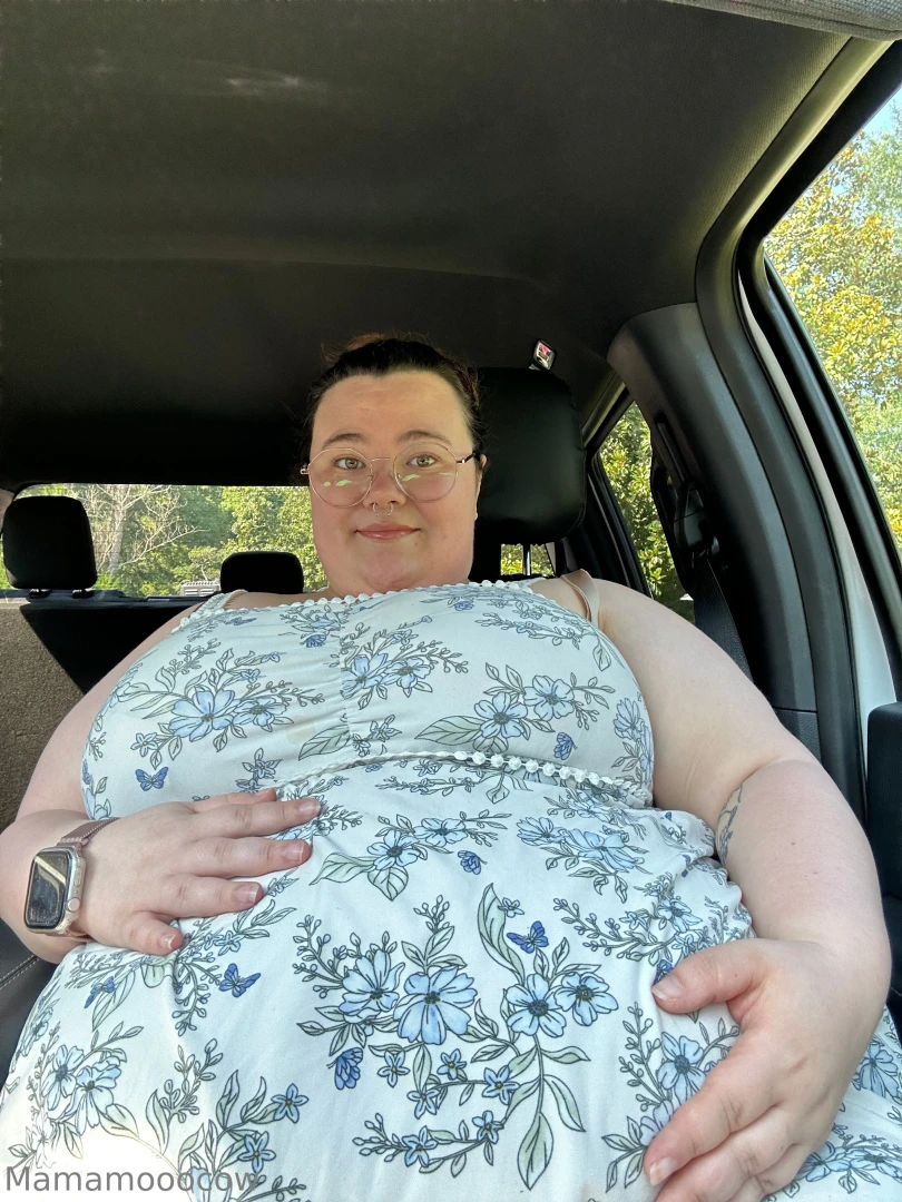 Goodmorning everyone i hope you think about me at least once today i 