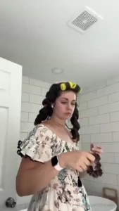 I rarely do my hair in the summer bc it can t survive the heat but i part 6