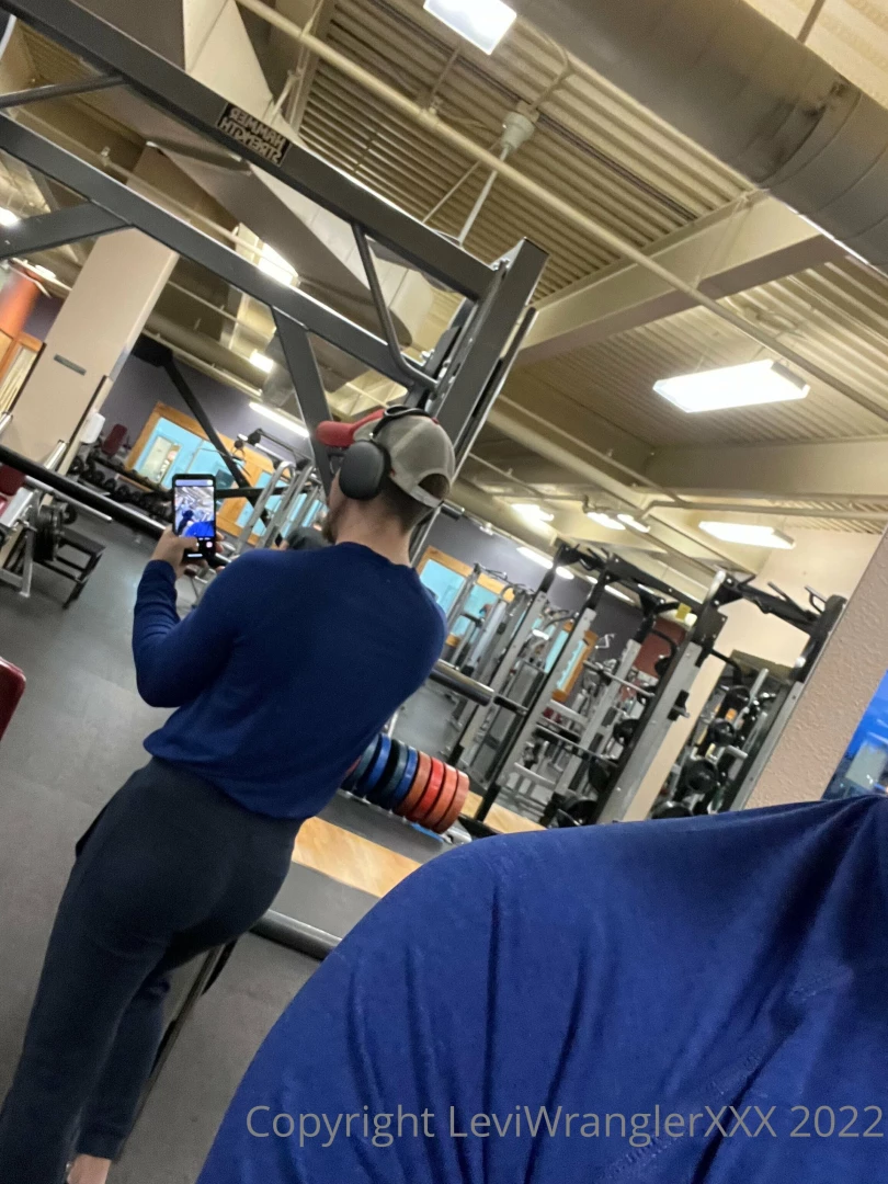 Happy monday part 1310 