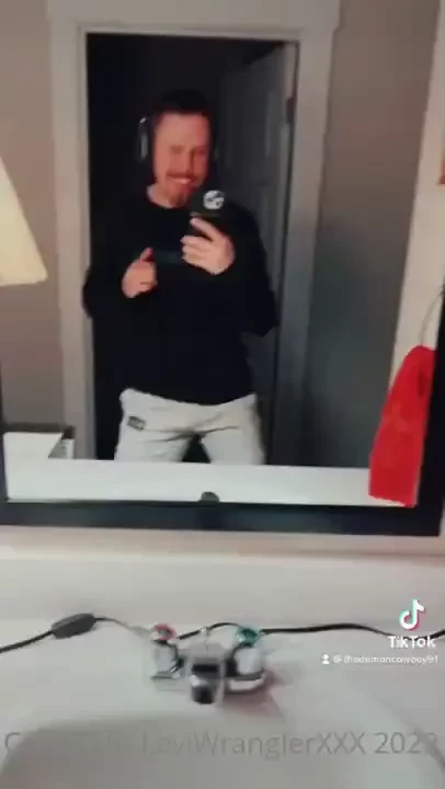 I will announce the winner of the ipad pro 12 9 with cellular on 2 13 