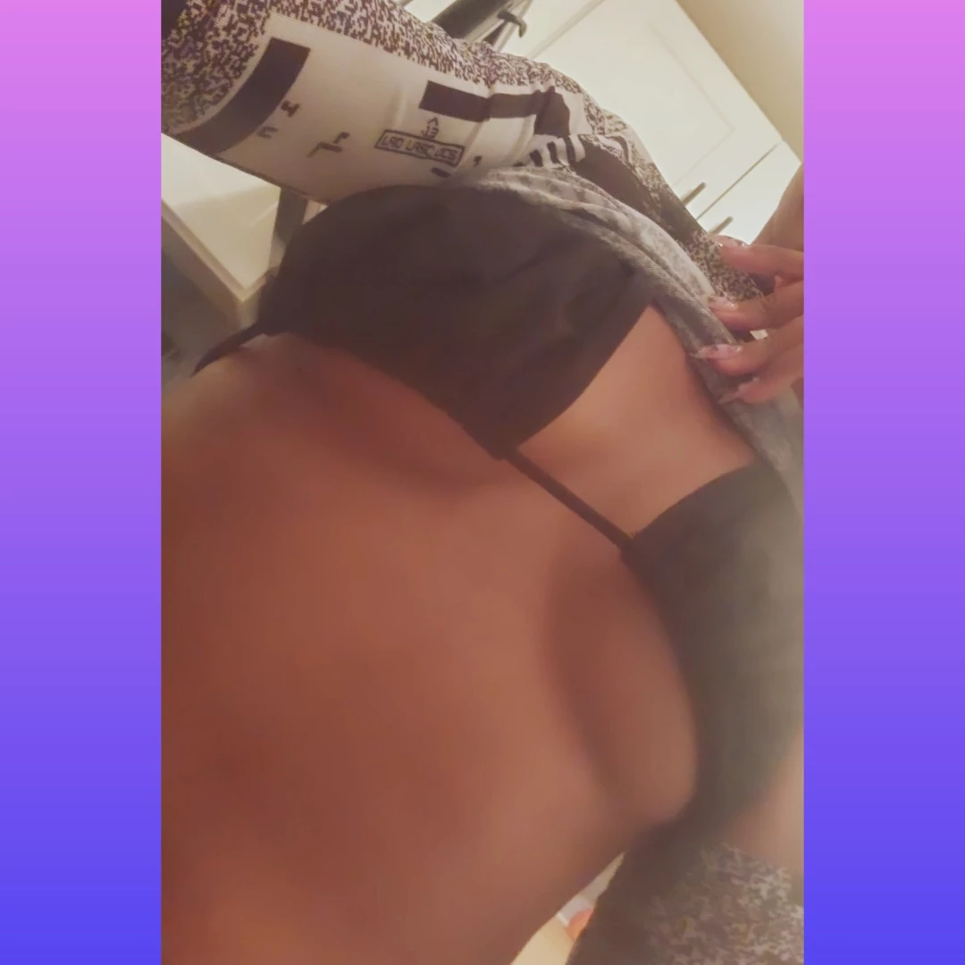 Feeling frisky this afternoon slide into my dms with your request part 1 