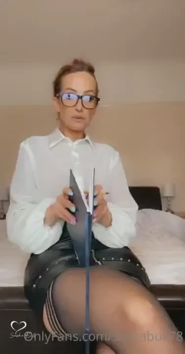 If you were my boss would you make me do naughty things like that too 