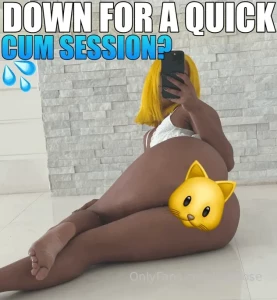 Dm me a to see my wet pussy