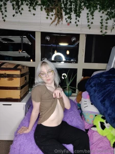 Kiss my tummy my ass is on the paid site but you can kiss that 2 if