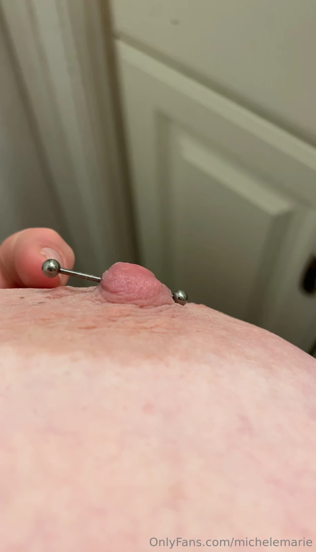 My body is rejecting my nipple piercing and i don t quite know how to 
