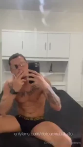 Ad welcome to my world dotcapixabatatto i m brazilian i m 25 years old