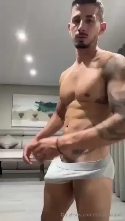 Today big promotion just 3 5 hey check this guy valentinoroca free 