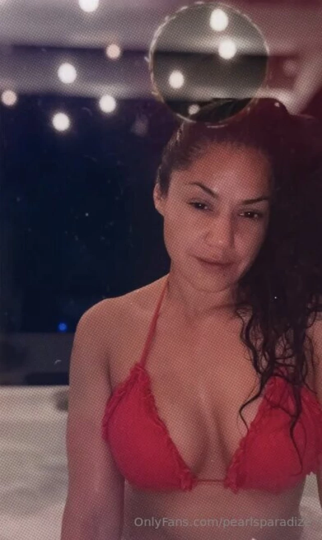 The water s hot just like me 