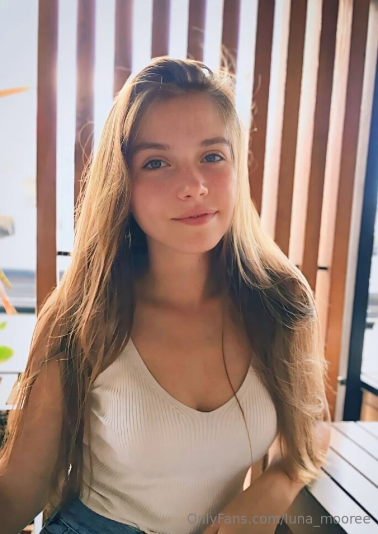 This babe amrimuse is finally 18 she looks so innocent but you don t part 14 