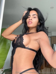 Wanna know what a naughty brazilian can do pri_aqillavip s page is