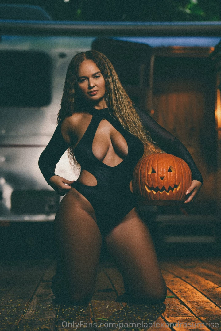 You better get ready spooky content drops 