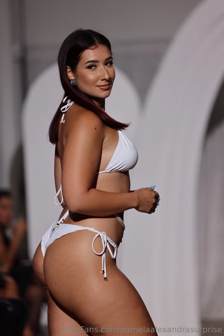 My girl desygato made her page free for 3 lucky guys so hurry and join part 1 