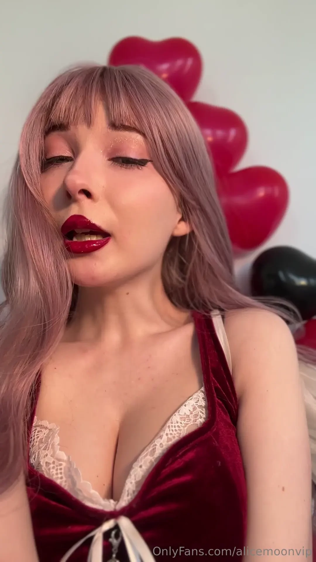 Happy valentine s day may every moment be filled with inspiration and 