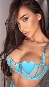 Check your dm i have naughty things for you