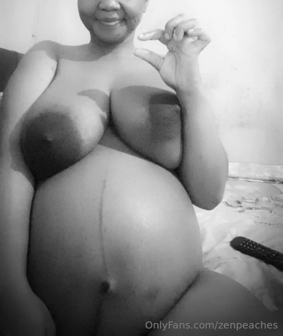 Squirter alert squirt and worship c mon beg me to be the tentacle or 