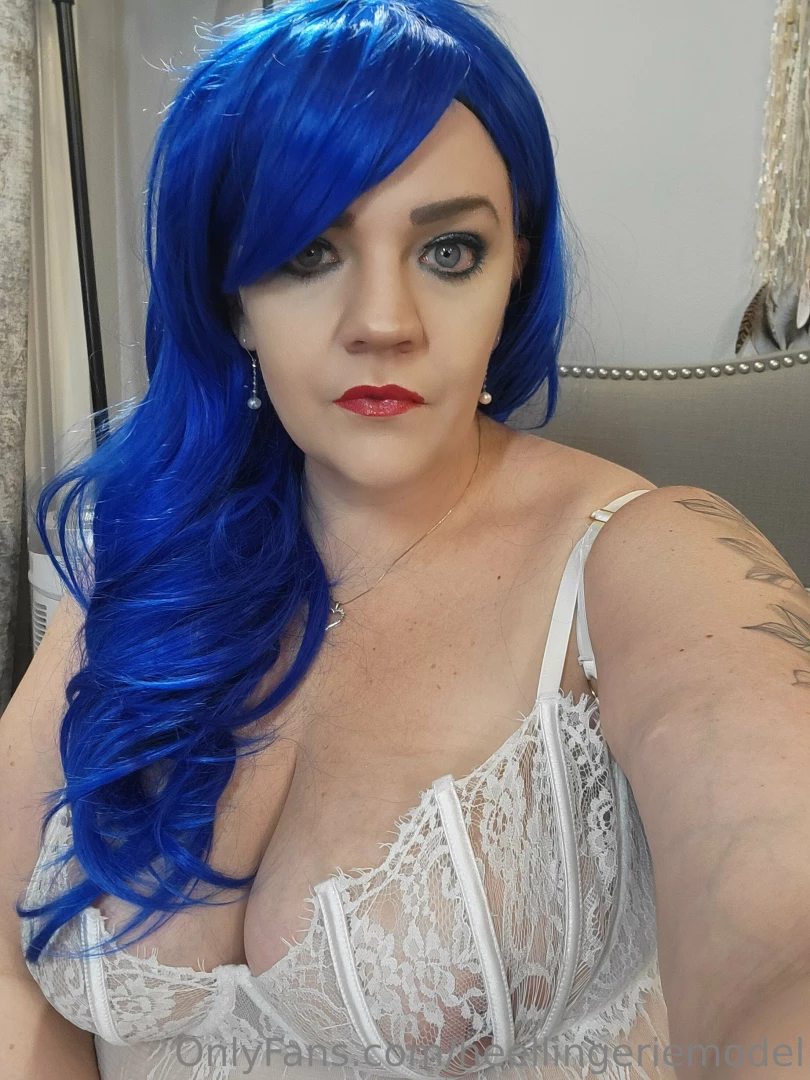 I love my blue wigs what would you have me do wig wigs couple poly 