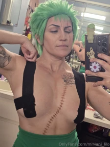 How i try to hide my titties when doing male characters thank god zoro part 3