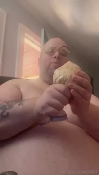 Morning gainer pudding starting the day of fat with another 2 000 cals 