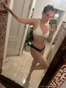 Con est calor no quiero vestirme de otra manera part 1