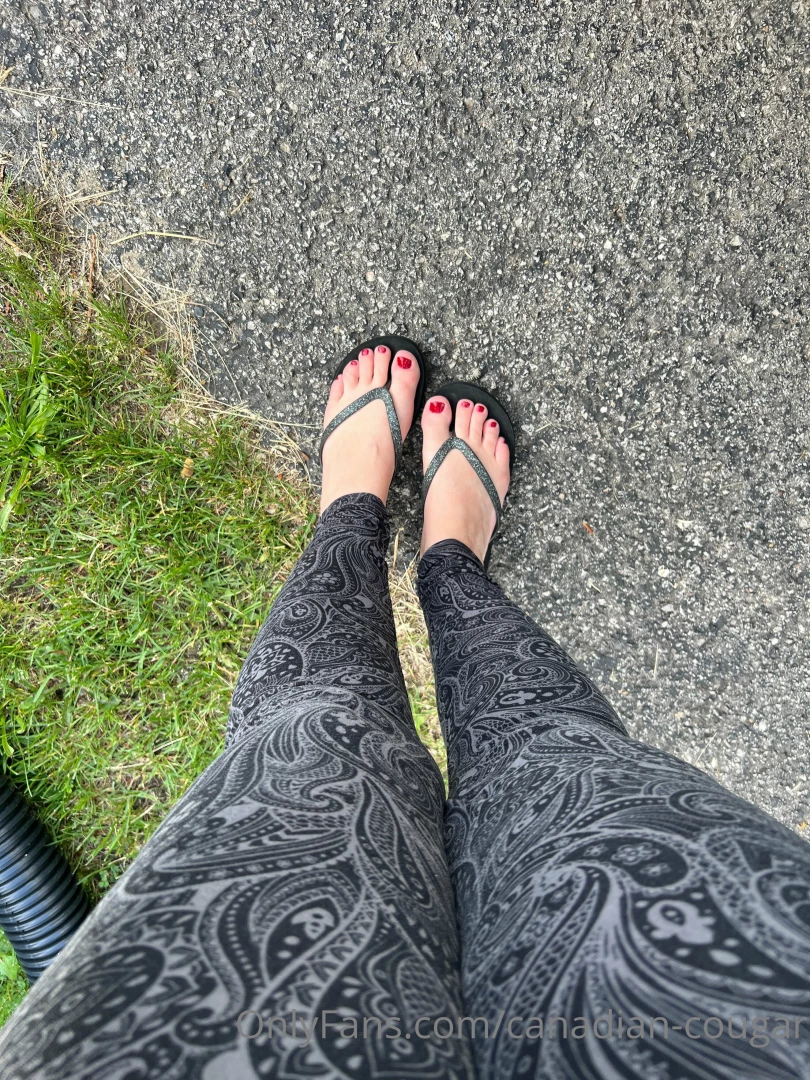 Tits and toes part 42 