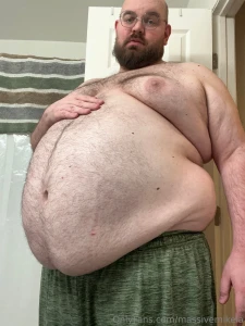 Stuffed myself with pizza last night part 4