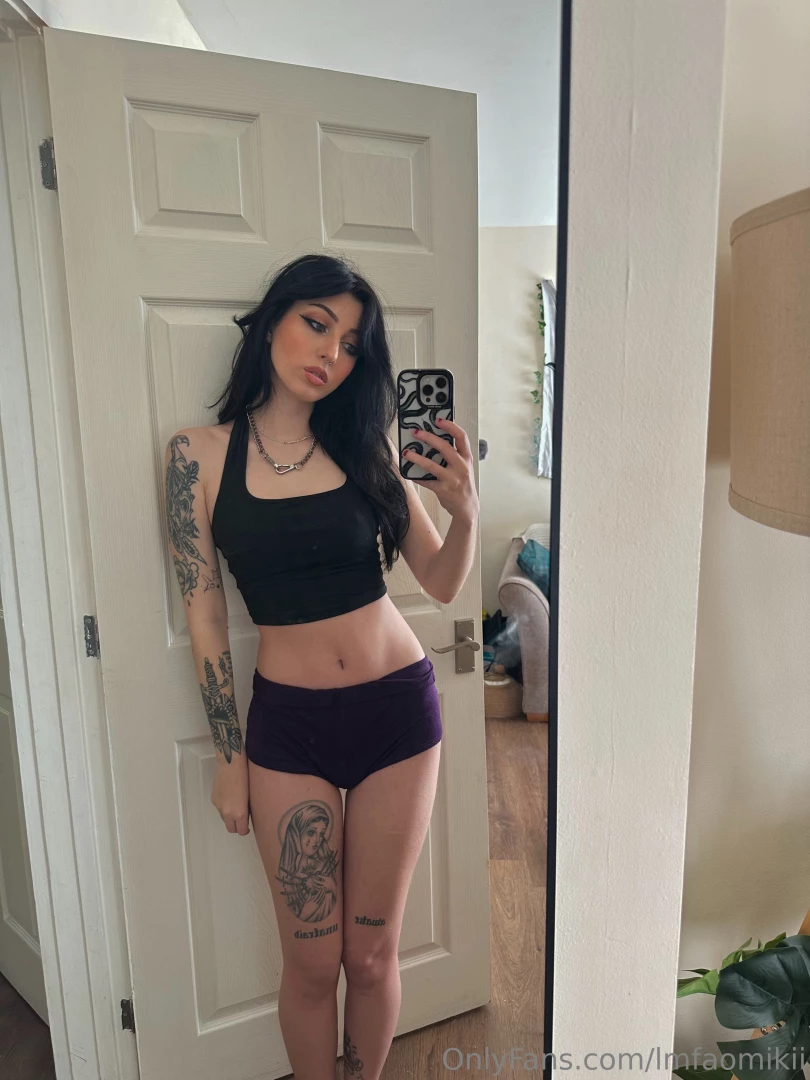 50 off my main page i post full nudity there lmfaomiki lmfaomiki 