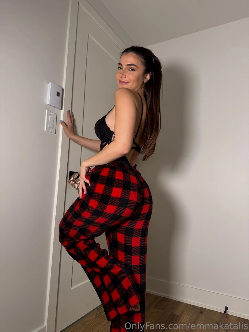 Do you like my pjs of the night 