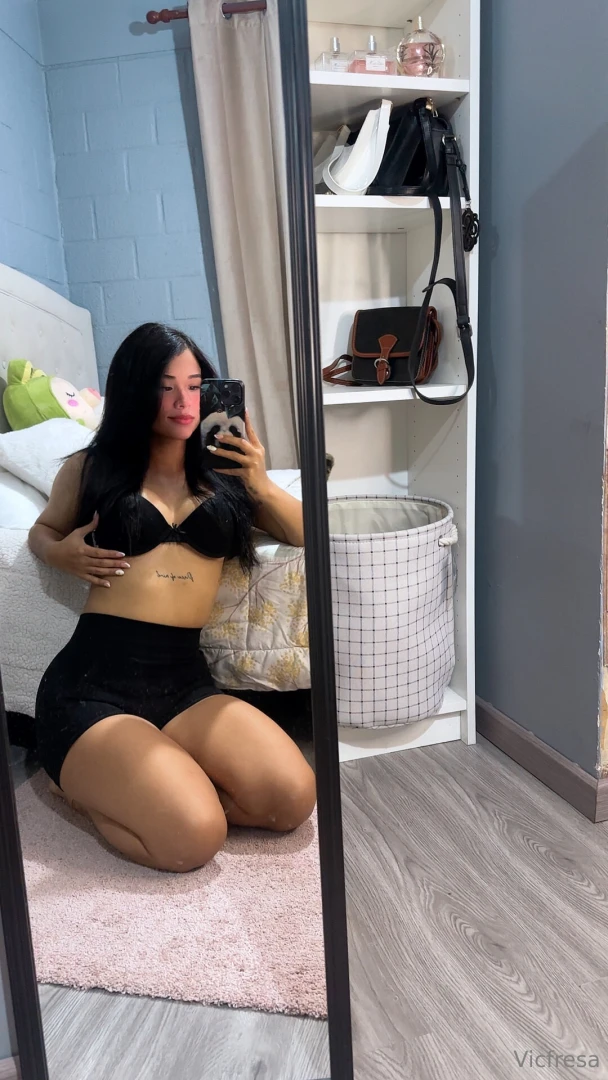 Aburrida en casa hablame al dm y pasemos un buen rato 