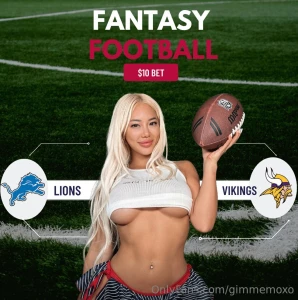 Vikings vs lions slide into my dms with your 10 tip and team everyone
