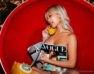 Pick up the phoneeee baby