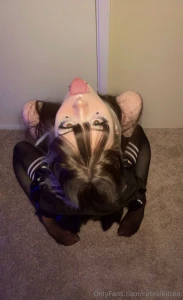 Hiii p what would you use my tongue for