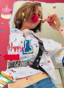 Passionate kisses hot hugs and the best gifts today is my birthday and