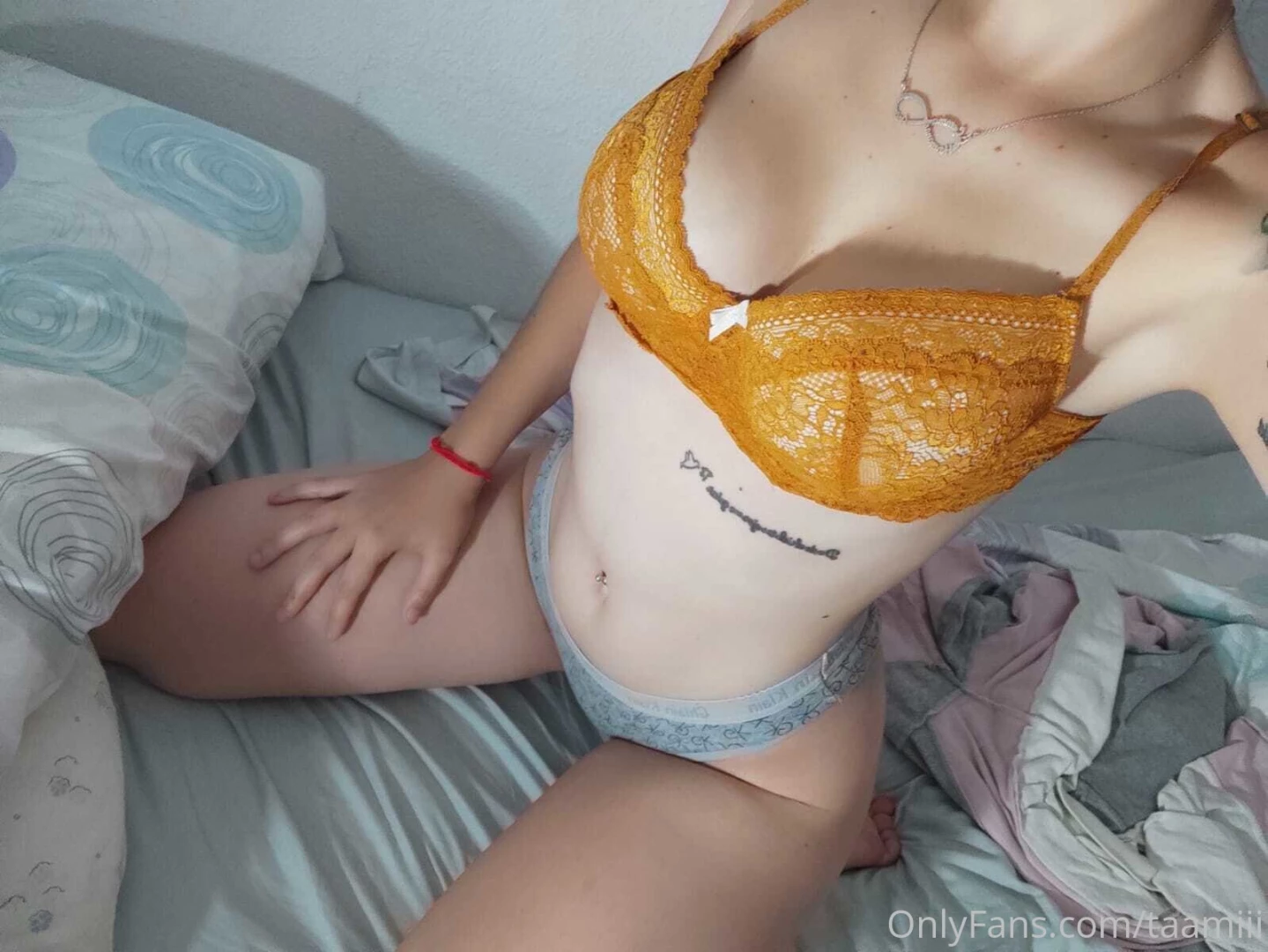 Me desnudo para ti cuando t lo desees 