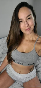 3 vip page on sale first 10 only amarievip301