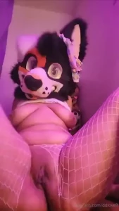 Fuck i need someone s mouth lick this cunt