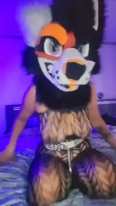 Two videos due to my storage lol but my pussy is so tight i can grip part 1